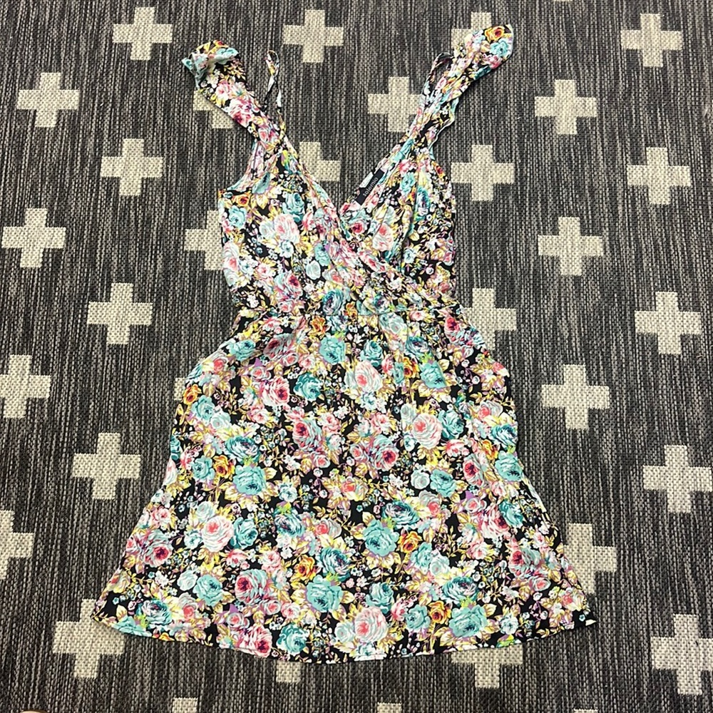 Sole Mio Medium Sundress With Pockets